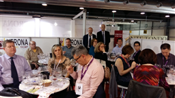 2016_Vinitaly_Borghero_Veneri_WineTastingBuyer (2064 x 1161).jpg